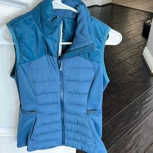 Brand-new without tags Lululemon teal vest fitted